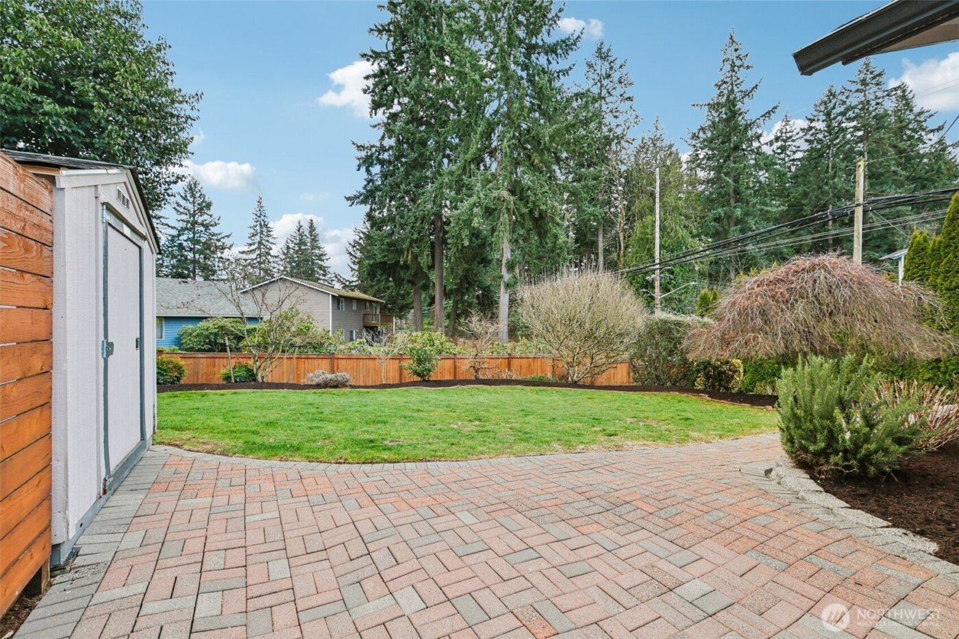 8403 NE 138th Street , Kirkland, WA 98034