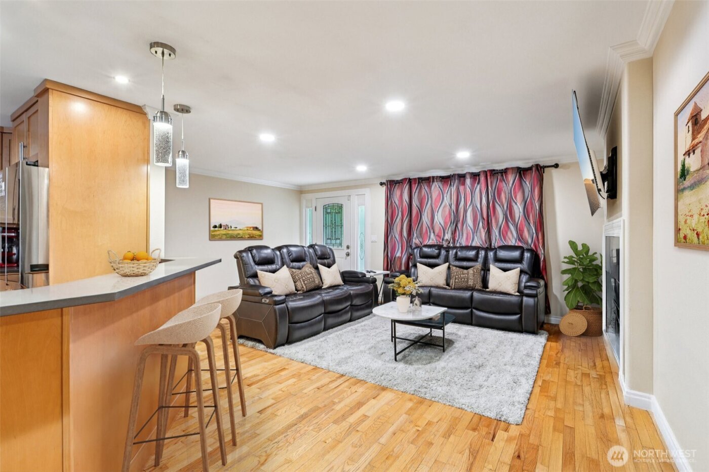 8403 NE 138th Street , Kirkland, WA 98034