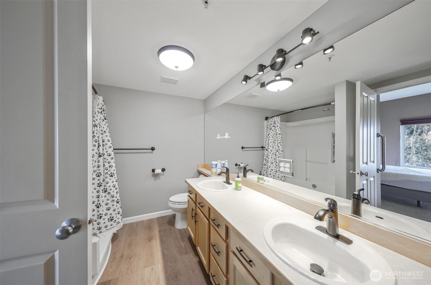 22534 43rd Avenue S #19-3, Kent, WA 98032-8470