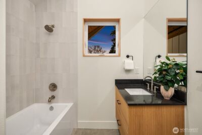 1808 E Mercer Street , Seattle, WA 98112 - Photo 22