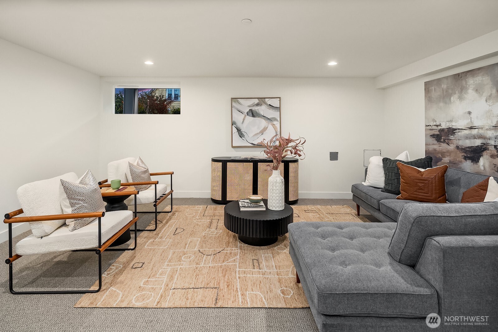 1808 E Mercer Street , Seattle, WA 98112