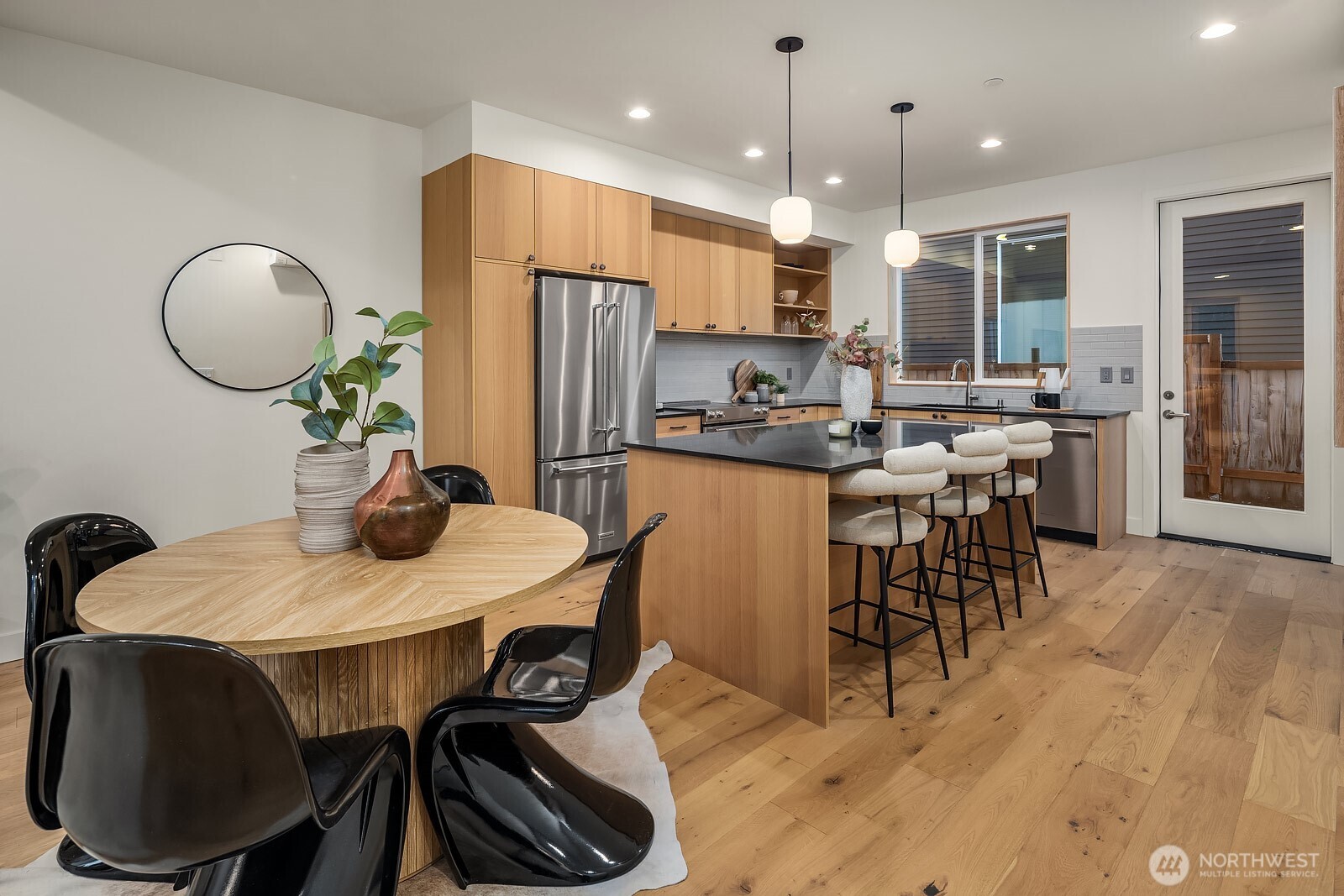 1808 E Mercer Street , Seattle, WA 98112