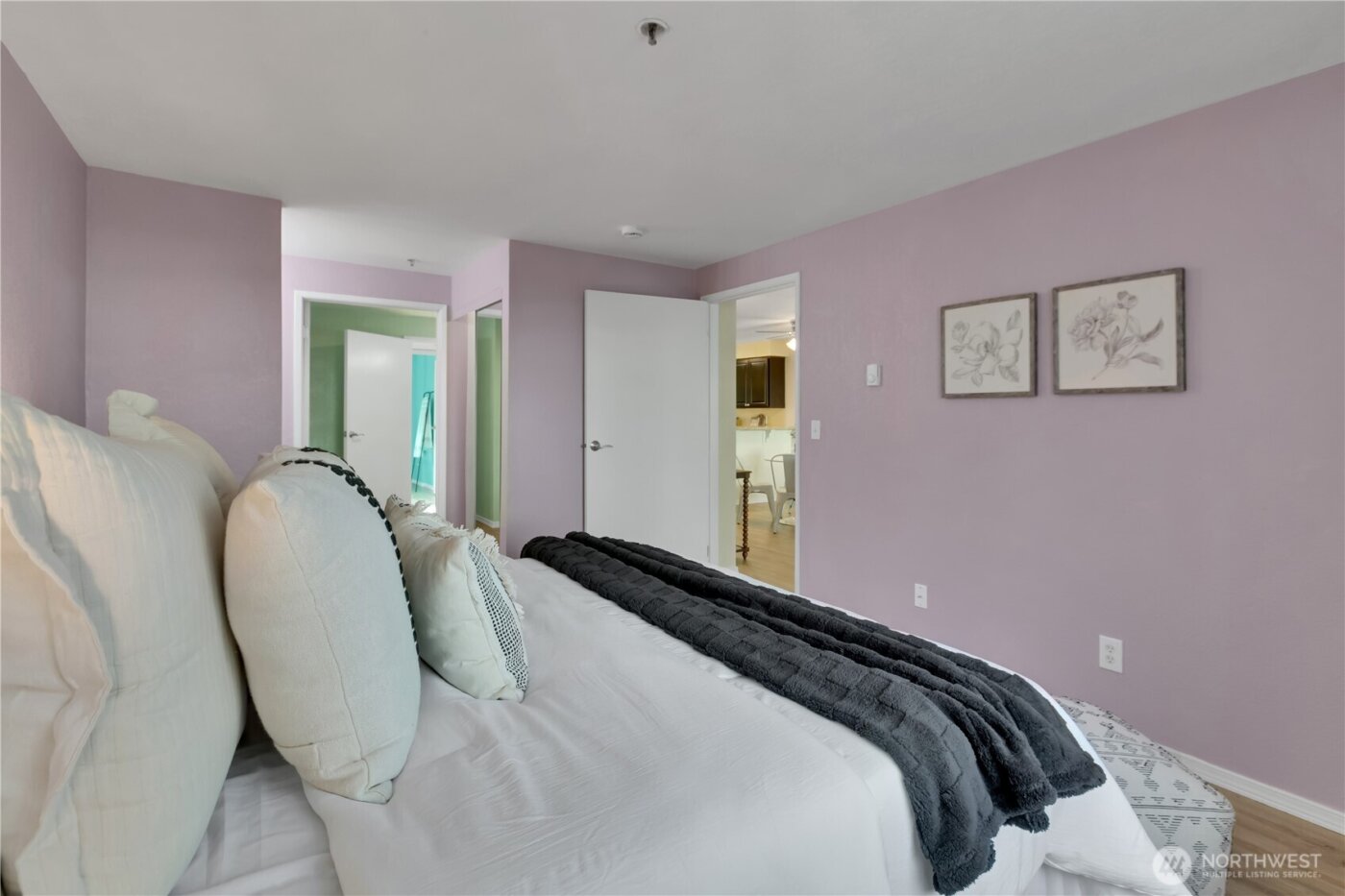 25035 98th Place S #D102, Kent, WA 98030