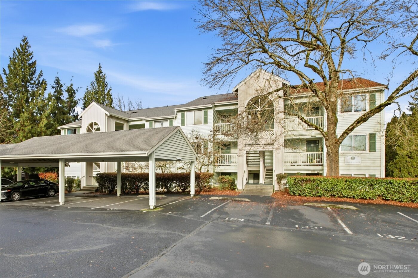 25035 98th Place S #D102, Kent, WA 98030