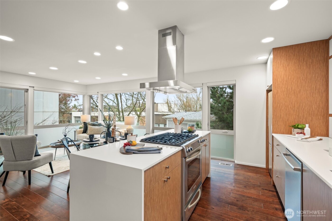 1810 23rd Avenue #A, Seattle, WA 98122