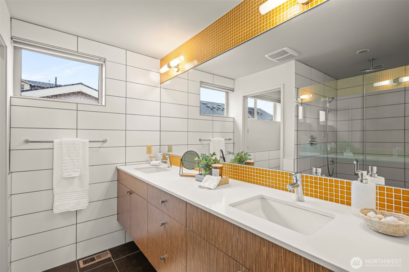 1810 23rd Avenue #A, Seattle, WA 98122