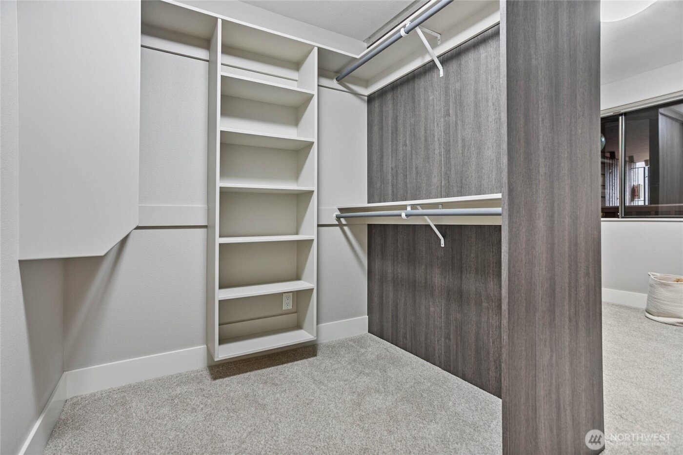 317 N State #201, Bellingham, WA 98225