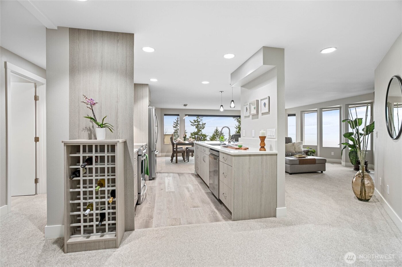 317 N State #201, Bellingham, WA 98225