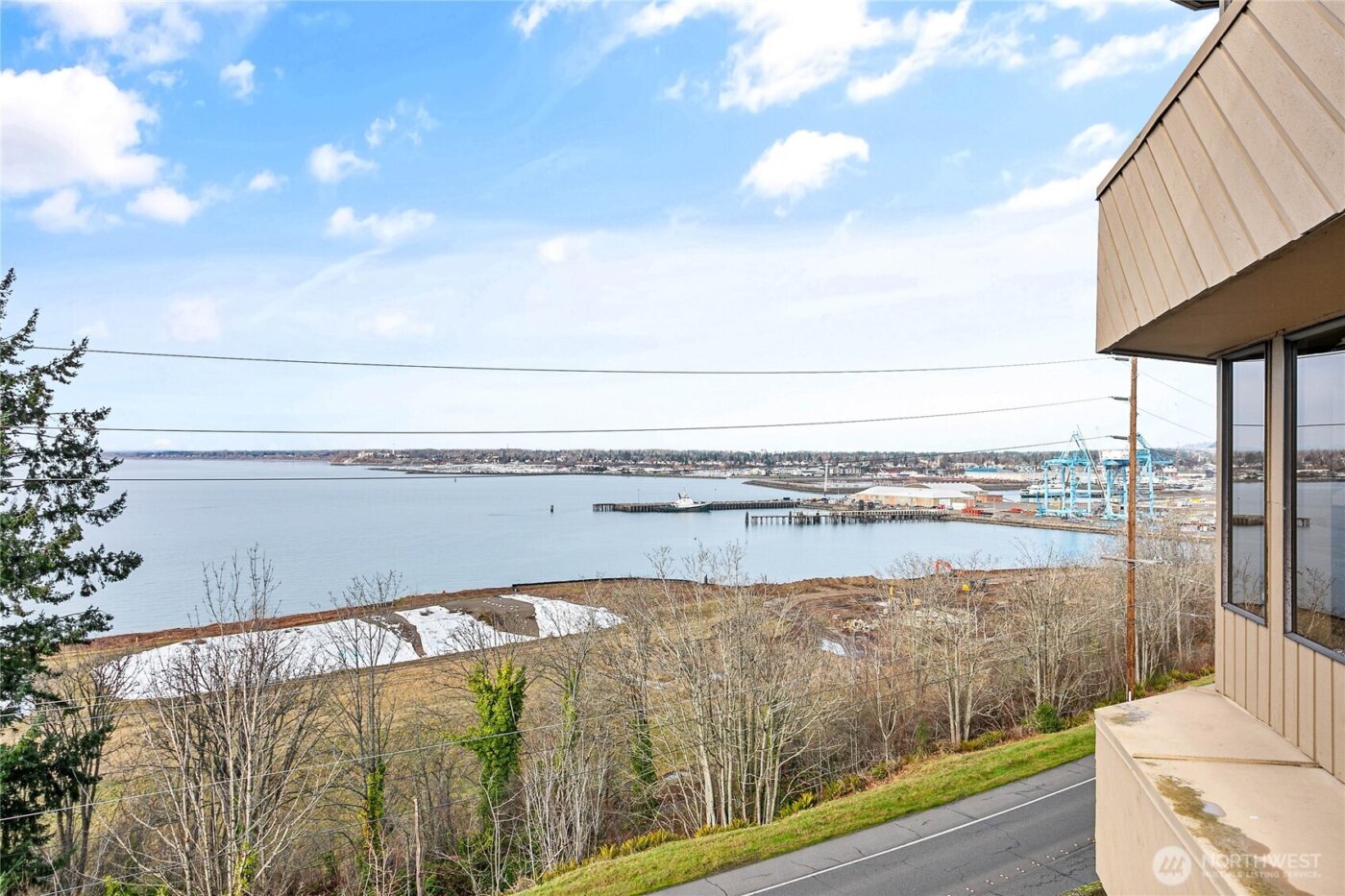 317 N State #201, Bellingham, WA 98225