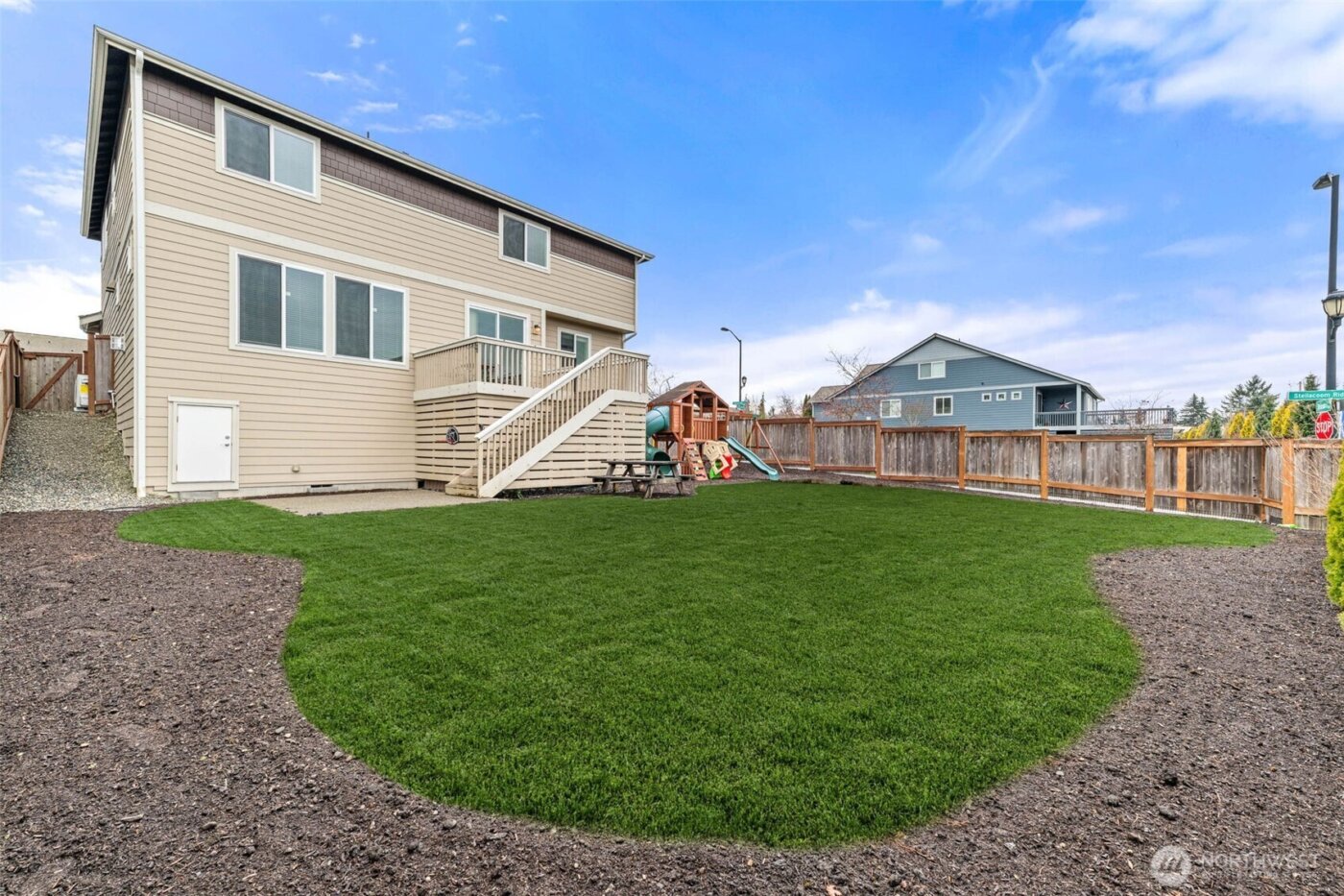 9622 6th Avenue SE, Lacey, WA 98513