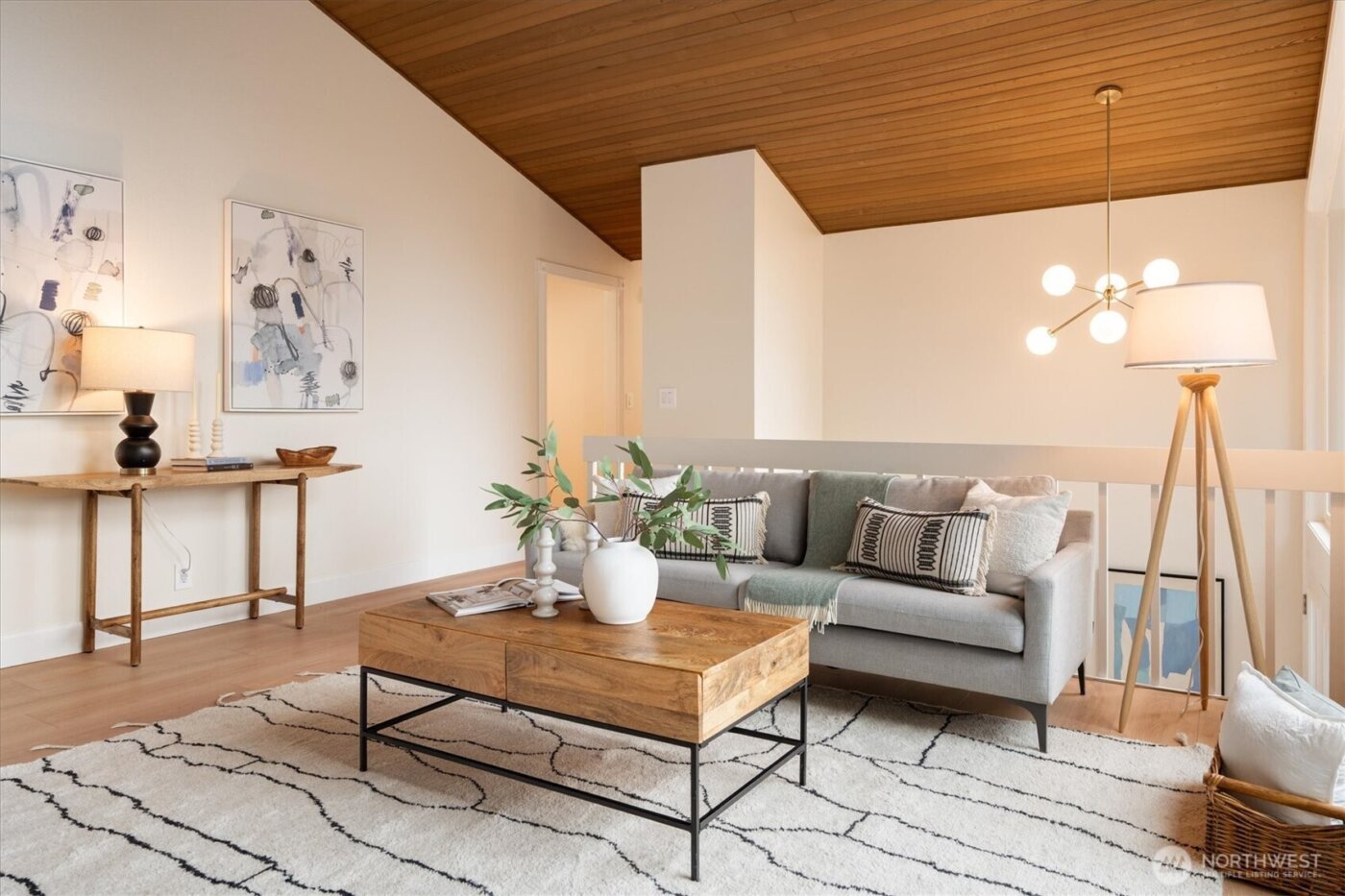 17603 NE 30th Place , Redmond, WA 98052