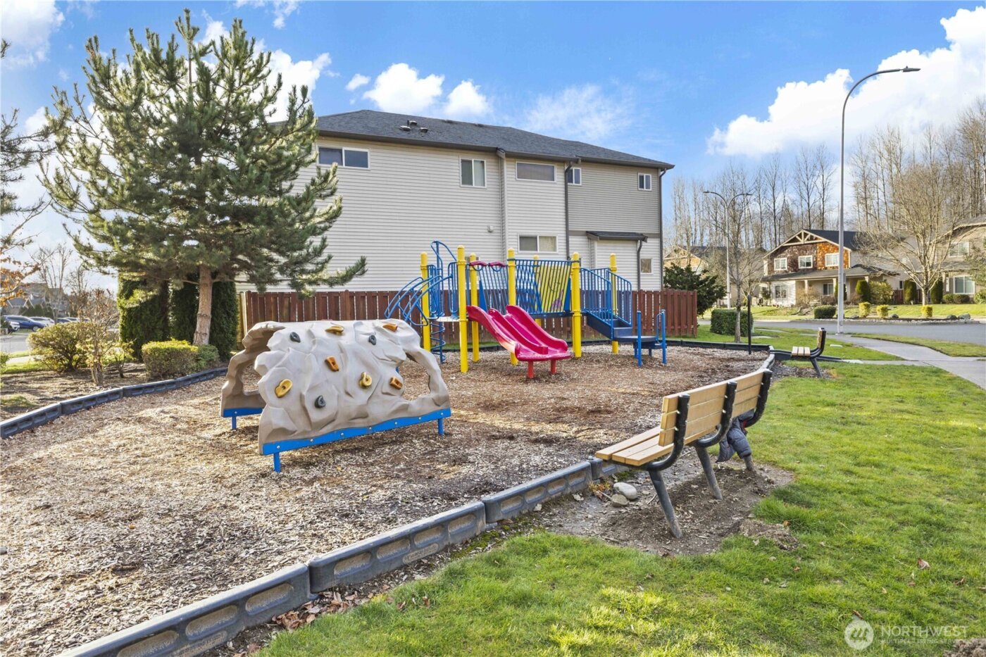 4241 Q St NE, Auburn, WA 98002