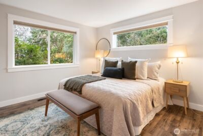 13744 Ashworth Avenue N, Seattle, WA 98133 - Photo 16