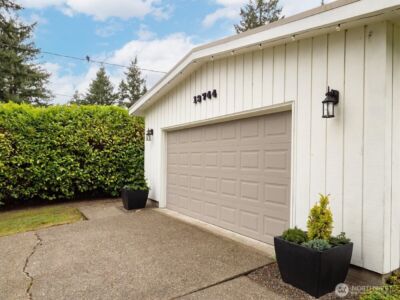 13744 Ashworth Avenue N, Seattle, WA 98133 - Photo 34