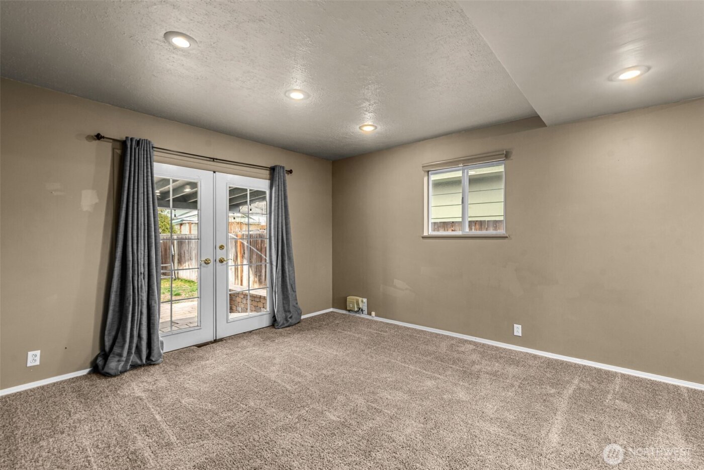 709 Schons Place , Wenatchee, WA 98801