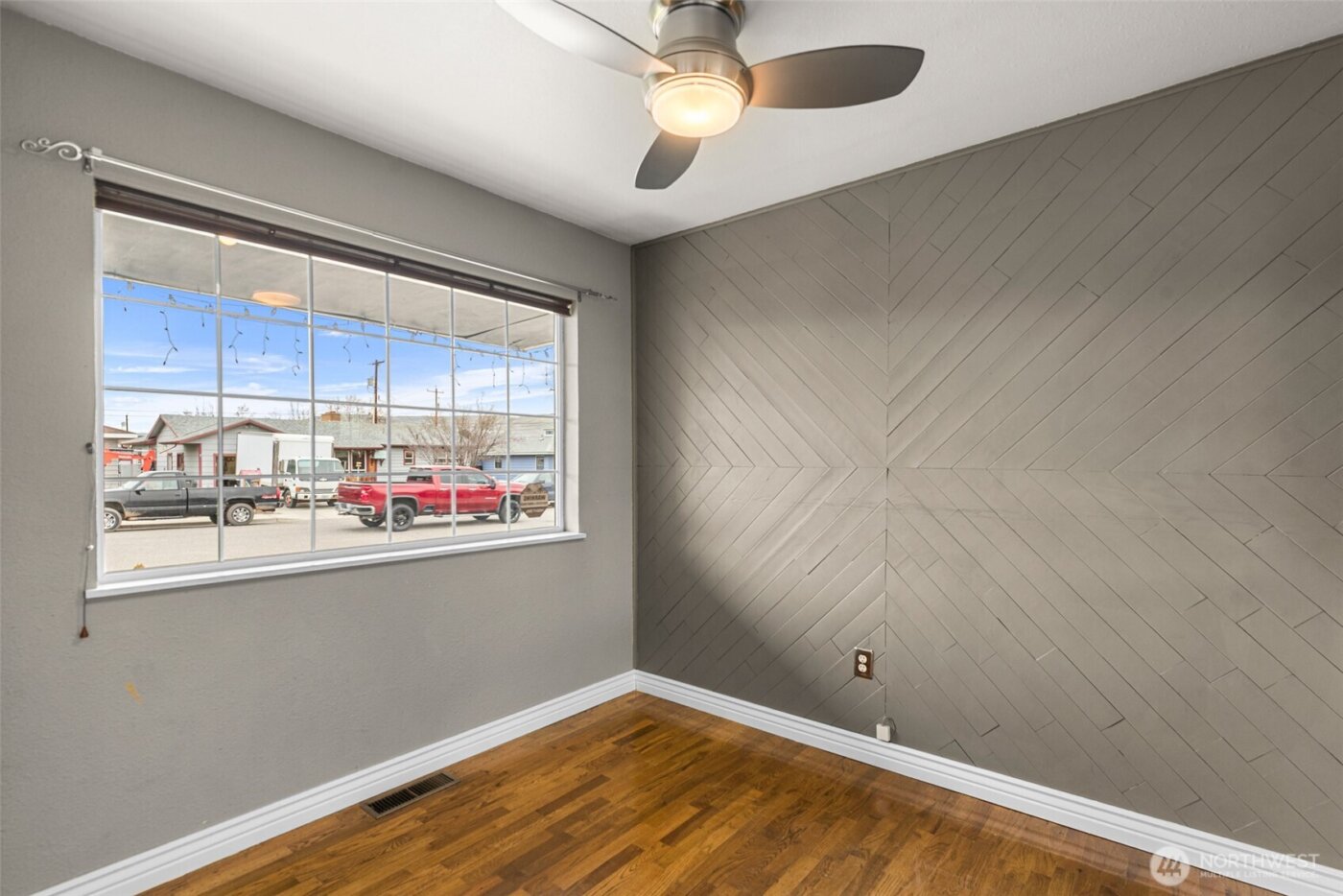 709 Schons Place , Wenatchee, WA 98801