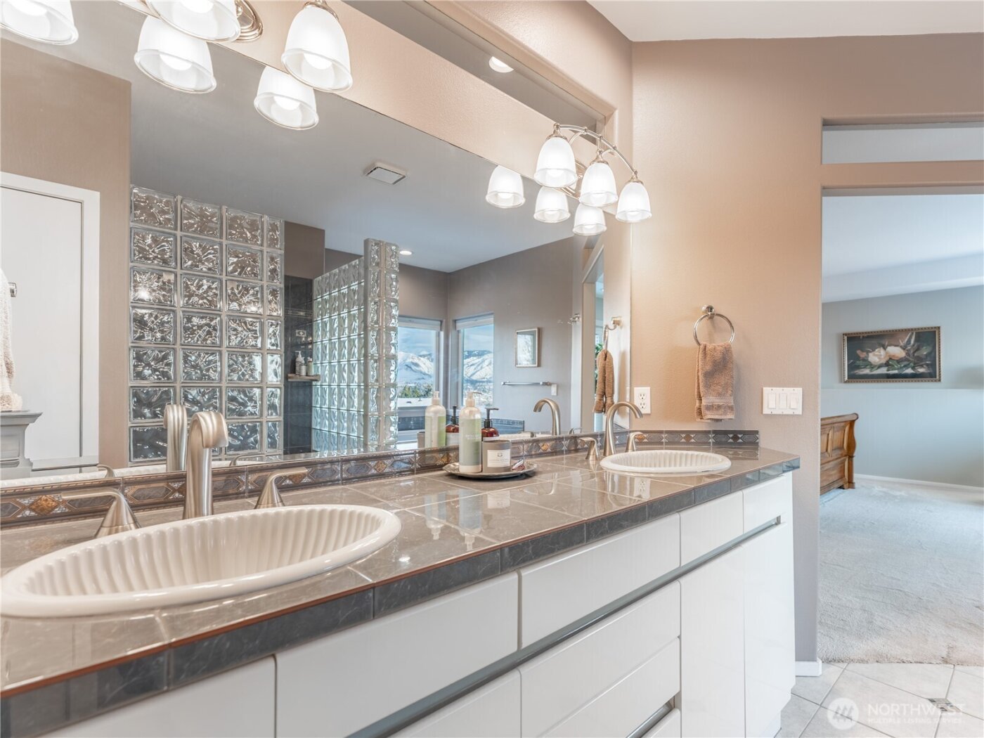 214 Stull Court , East Wenatchee, WA 98802