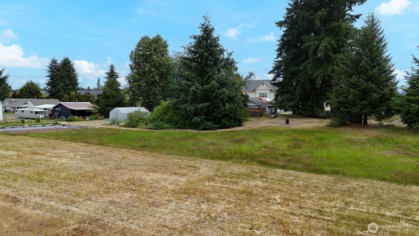 9139 Burnett Road SE, Yelm, WA 98597