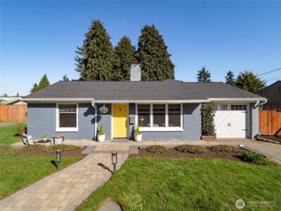 9808 Linden Avenue N, Seattle, WA 98103