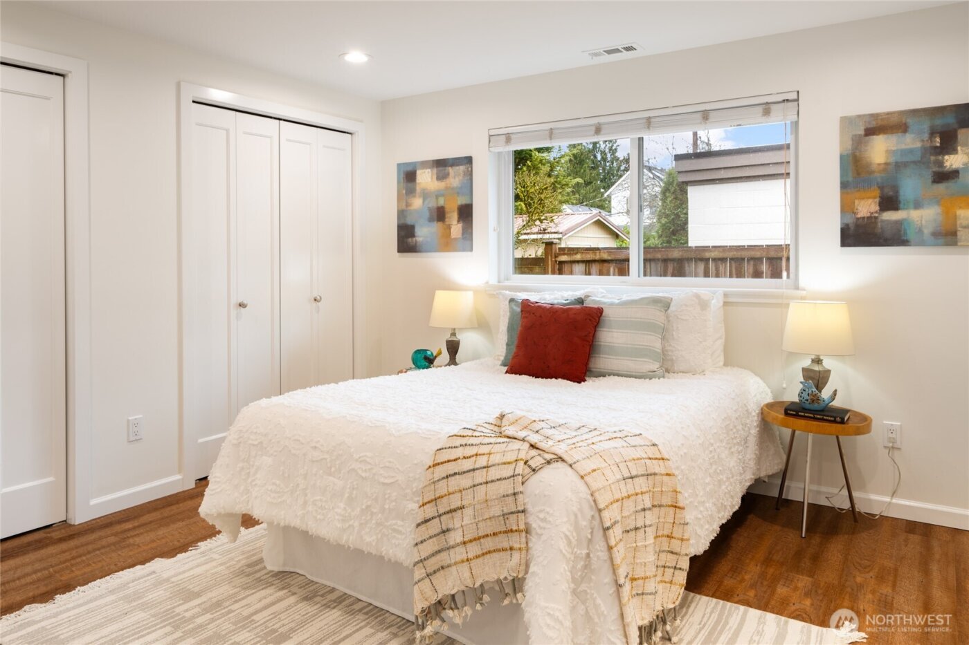 9808 Linden Avenue N, Seattle, WA 98103