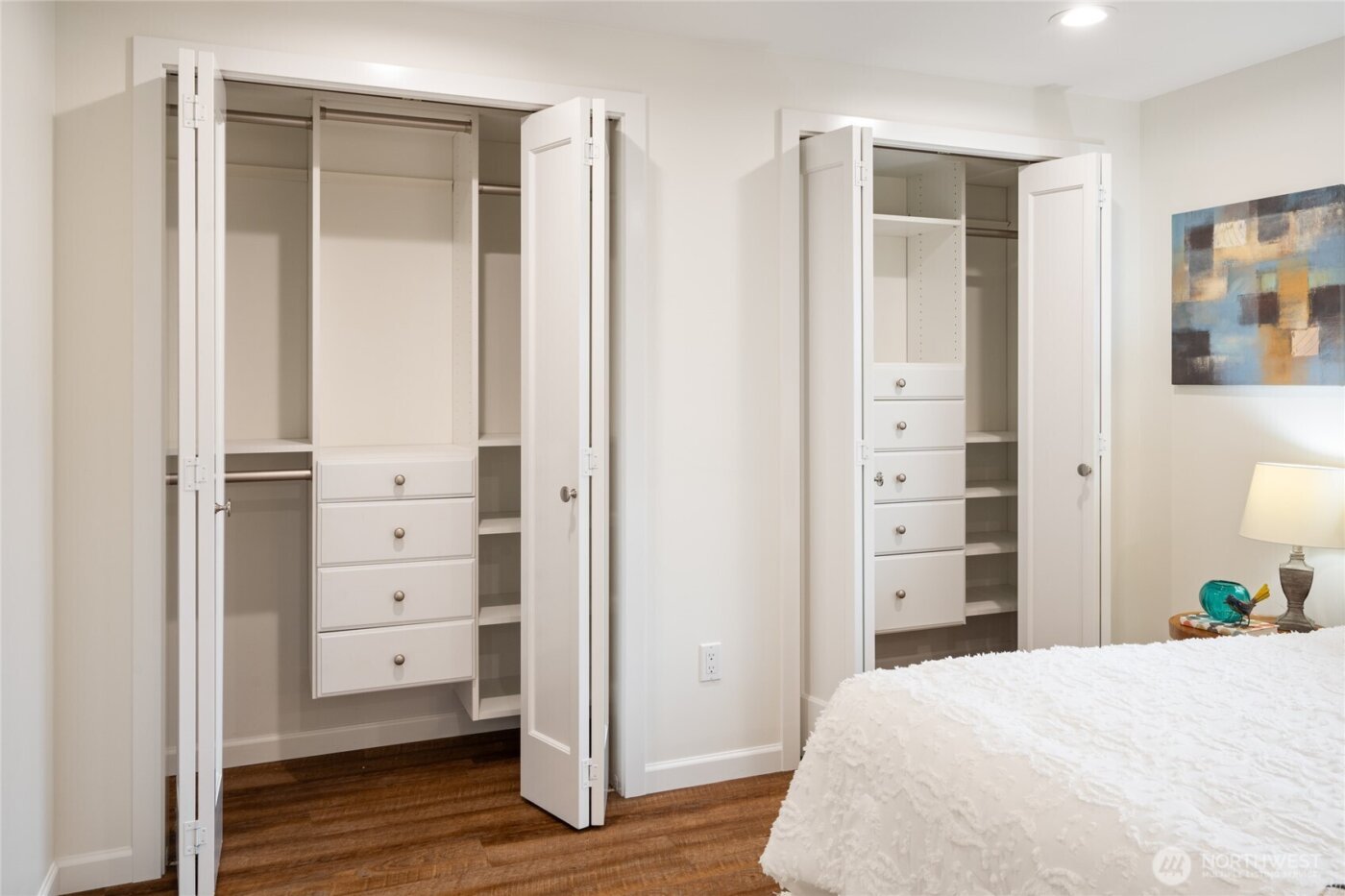 9808 Linden Avenue N, Seattle, WA 98103