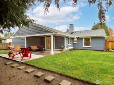 9808 Linden Avenue N, Seattle, WA 98103 - Photo 20