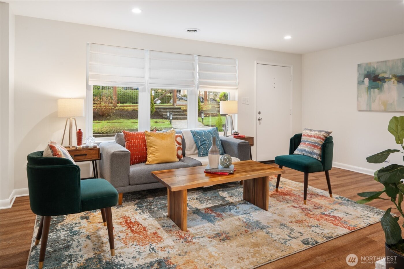 9808 Linden Avenue N, Seattle, WA 98103