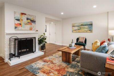 9808 Linden Avenue N, Seattle, WA 98103 - Photo 5