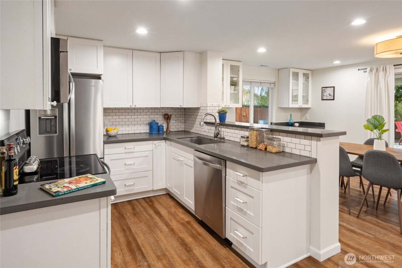 9808 Linden Avenue N, Seattle, WA 98103