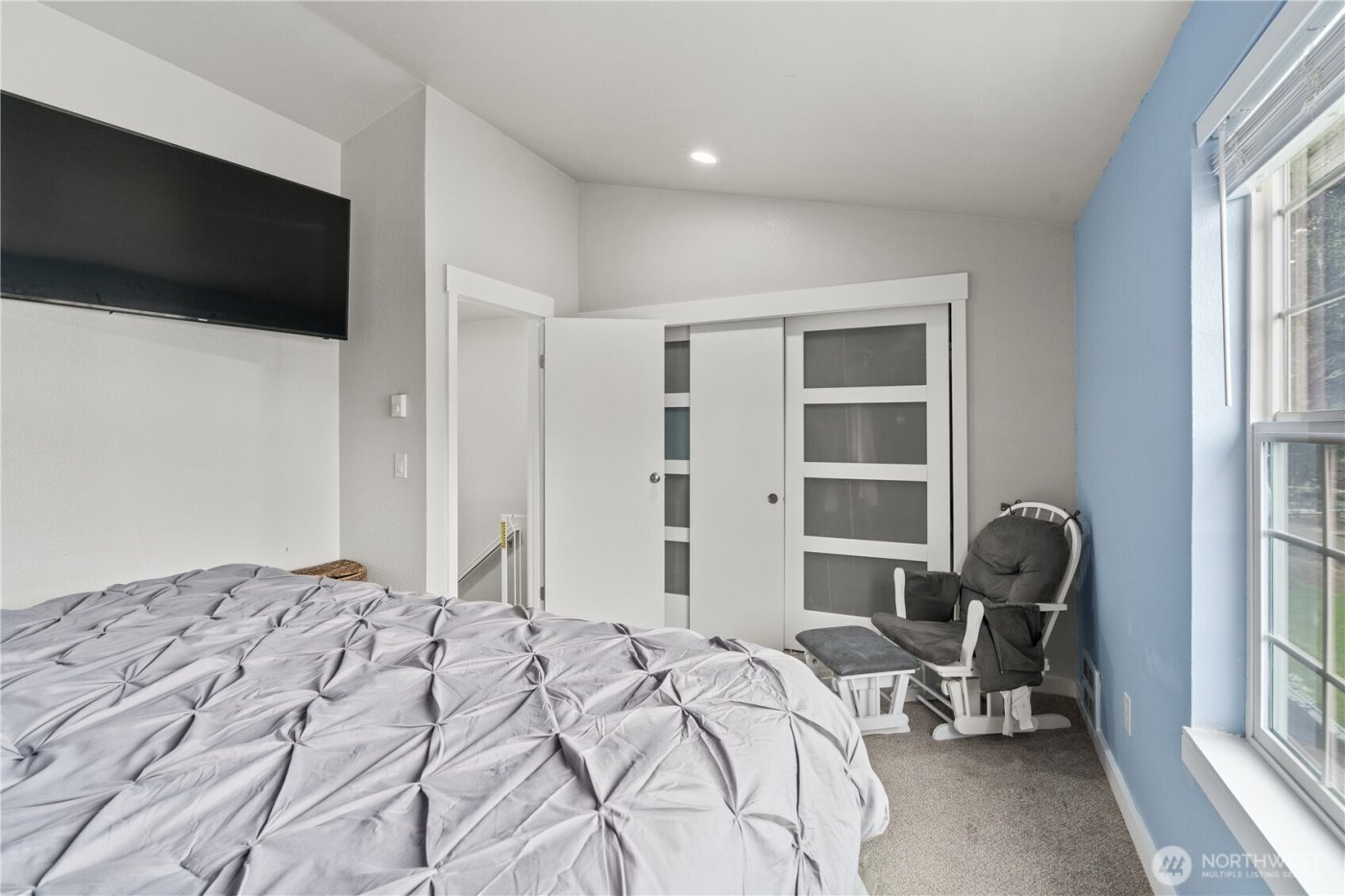 5736 S 238th Court #E4, Kent, WA 98032