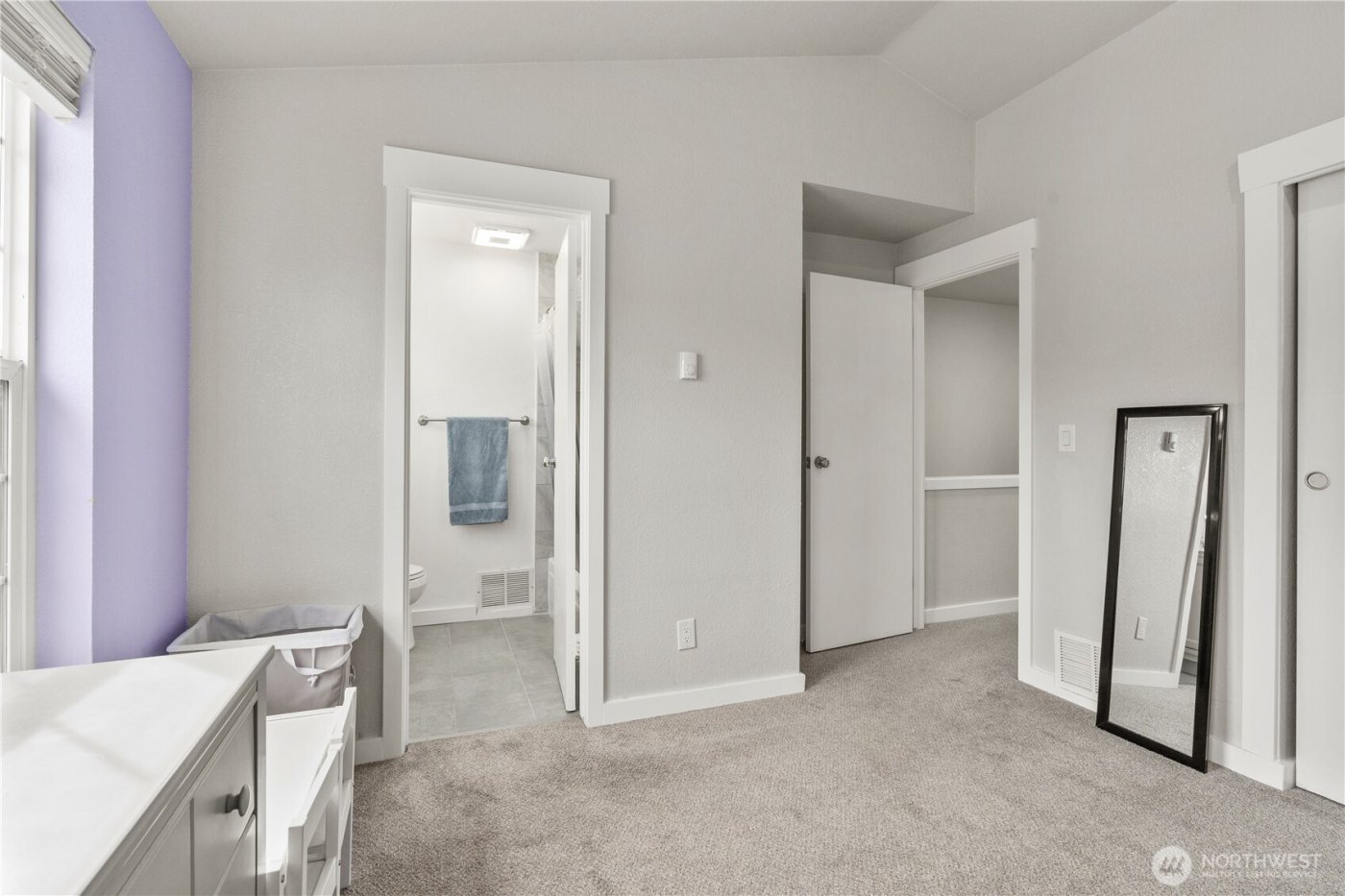 5736 S 238th Court #E4, Kent, WA 98032