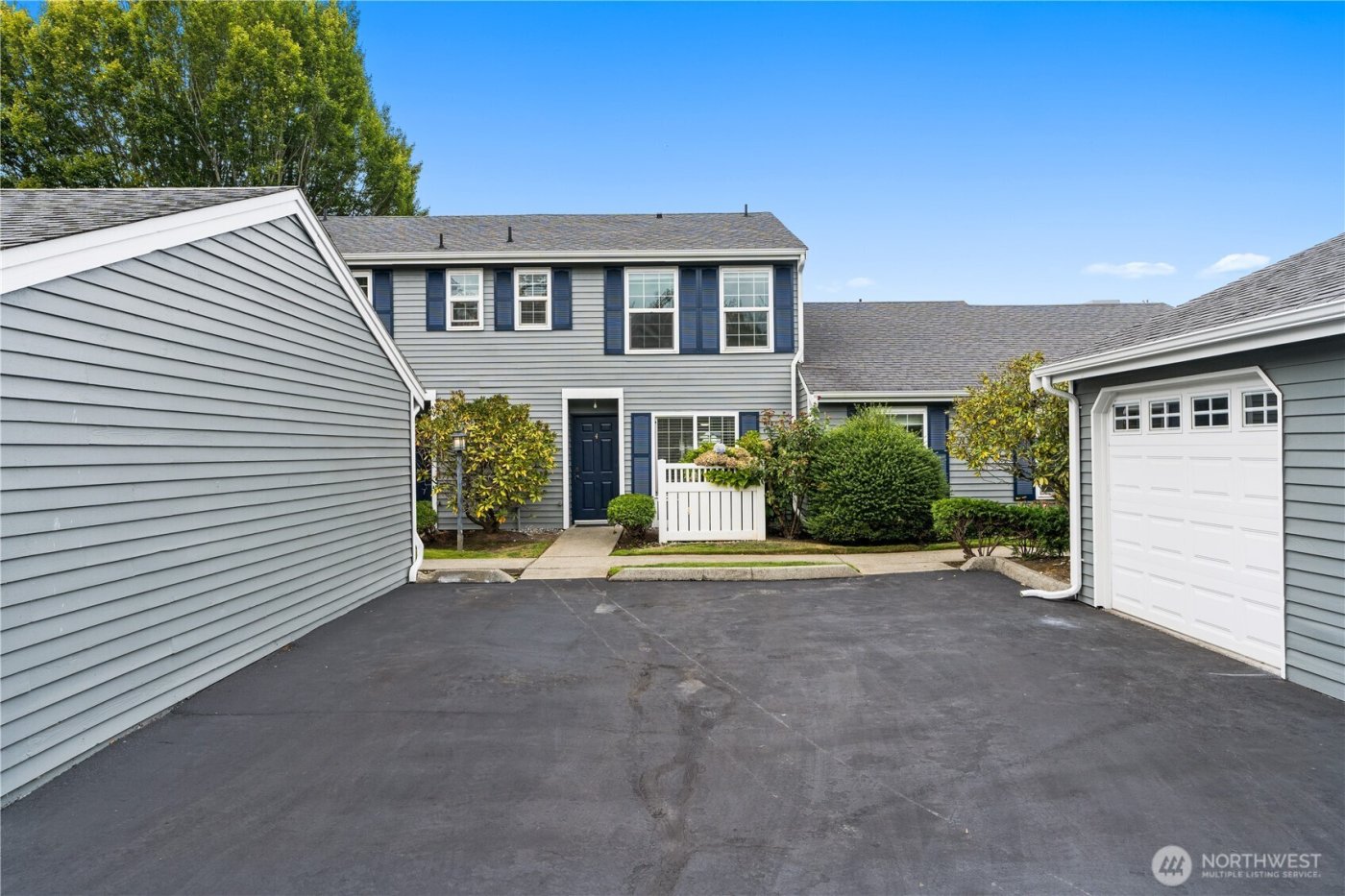 5736 S 238th Court #E4, Kent, WA 98032