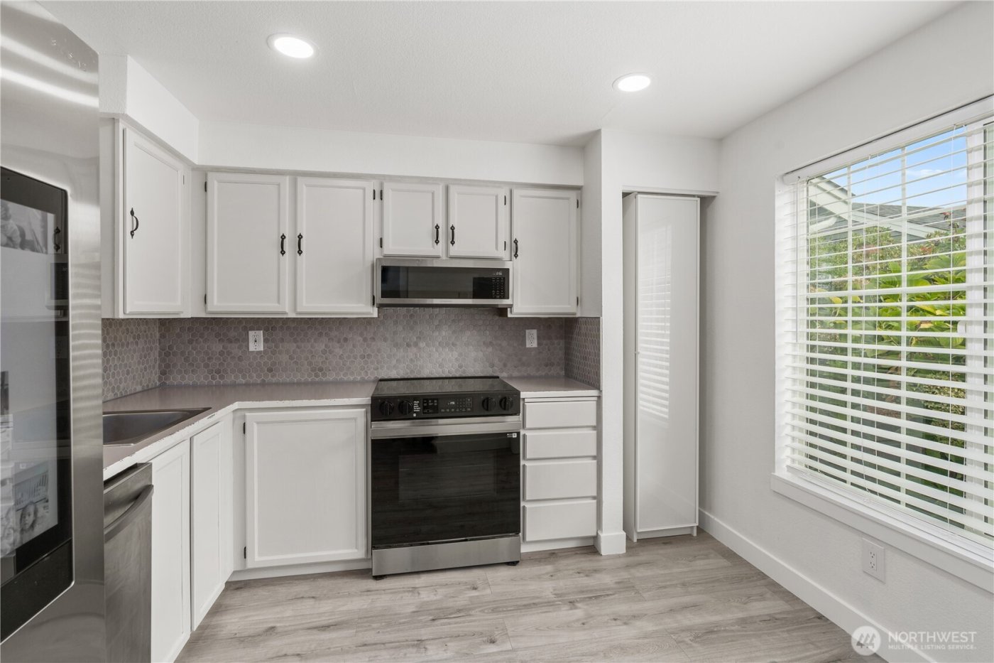 5736 S 238th Court #E4, Kent, WA 98032