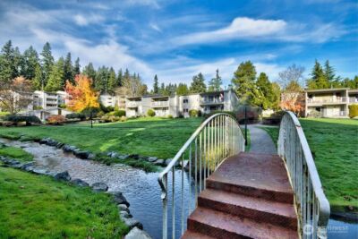 13045 15th Avenue NE #F7, Seattle, WA 98125 - Photo 4