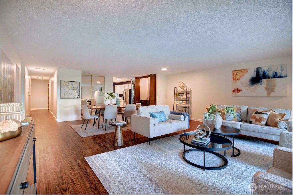 13045 15th Avenue NE #F7, Seattle, WA 98125