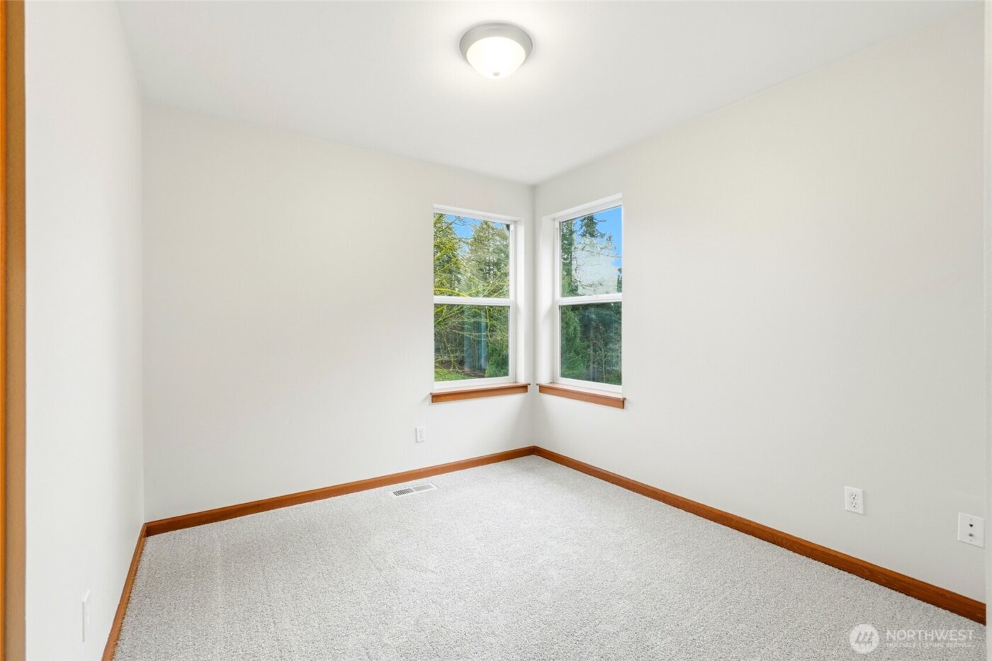 8017 64th Street SE, Snohomish, WA 98290