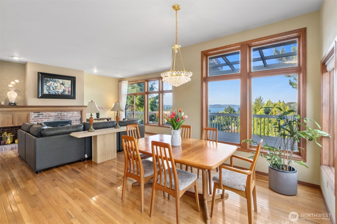 1928 Dumas Circle NE, Tacoma, WA 98422