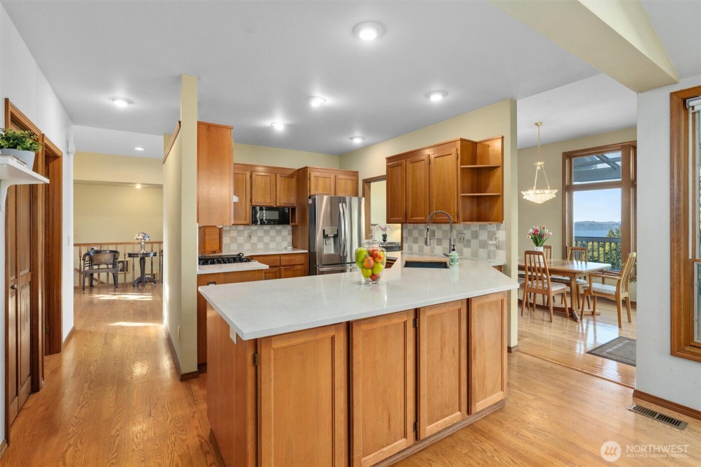 1928 Dumas Circle NE, Tacoma, WA 98422