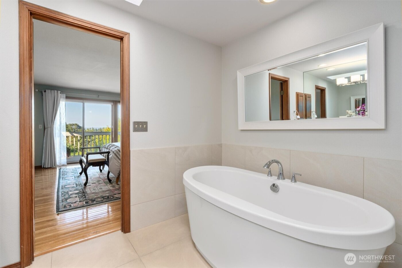 1928 Dumas Circle NE, Tacoma, WA 98422