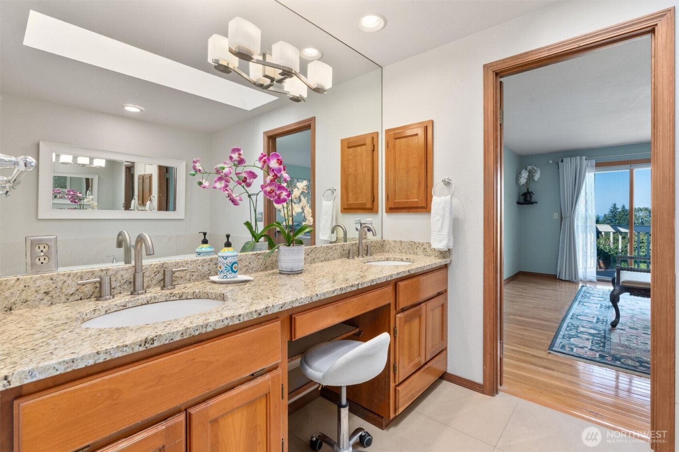 1928 Dumas Circle NE, Tacoma, WA 98422