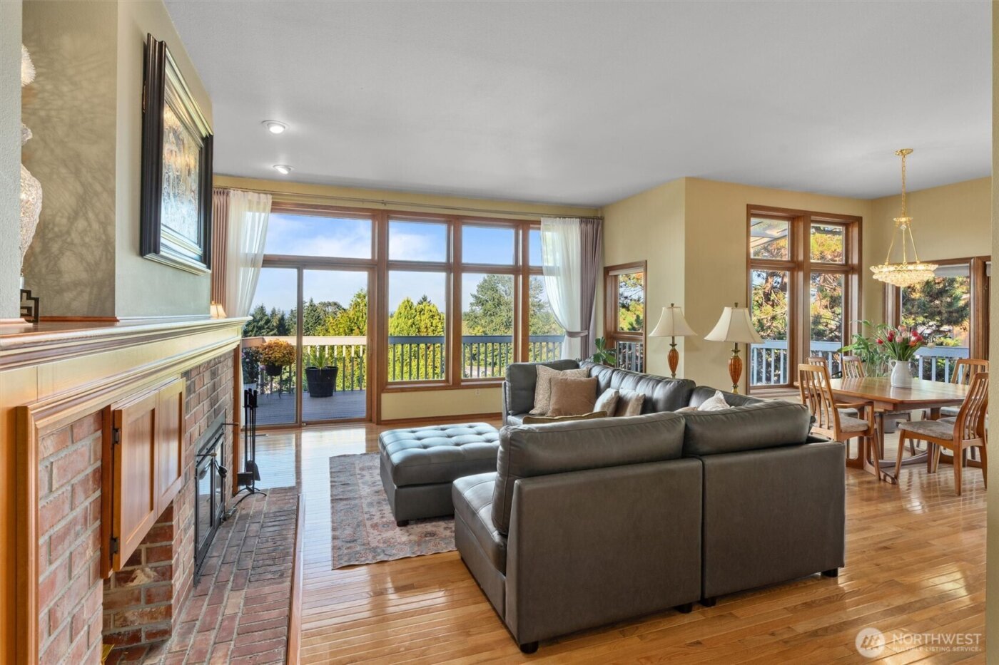 1928 Dumas Circle NE, Tacoma, WA 98422