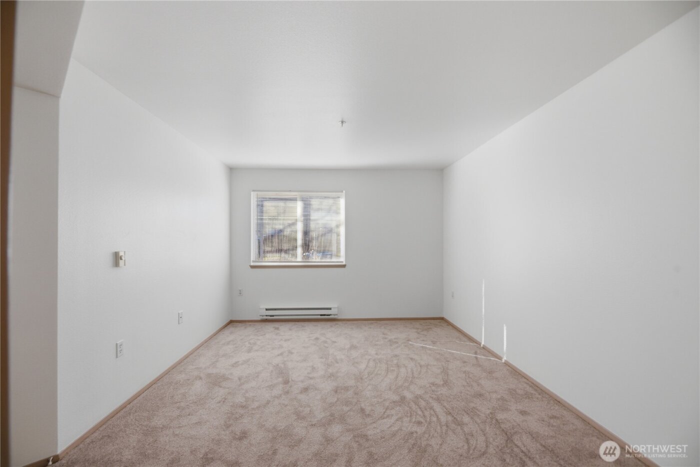 11130 SE 208th Street #H102, Kent, WA 98031