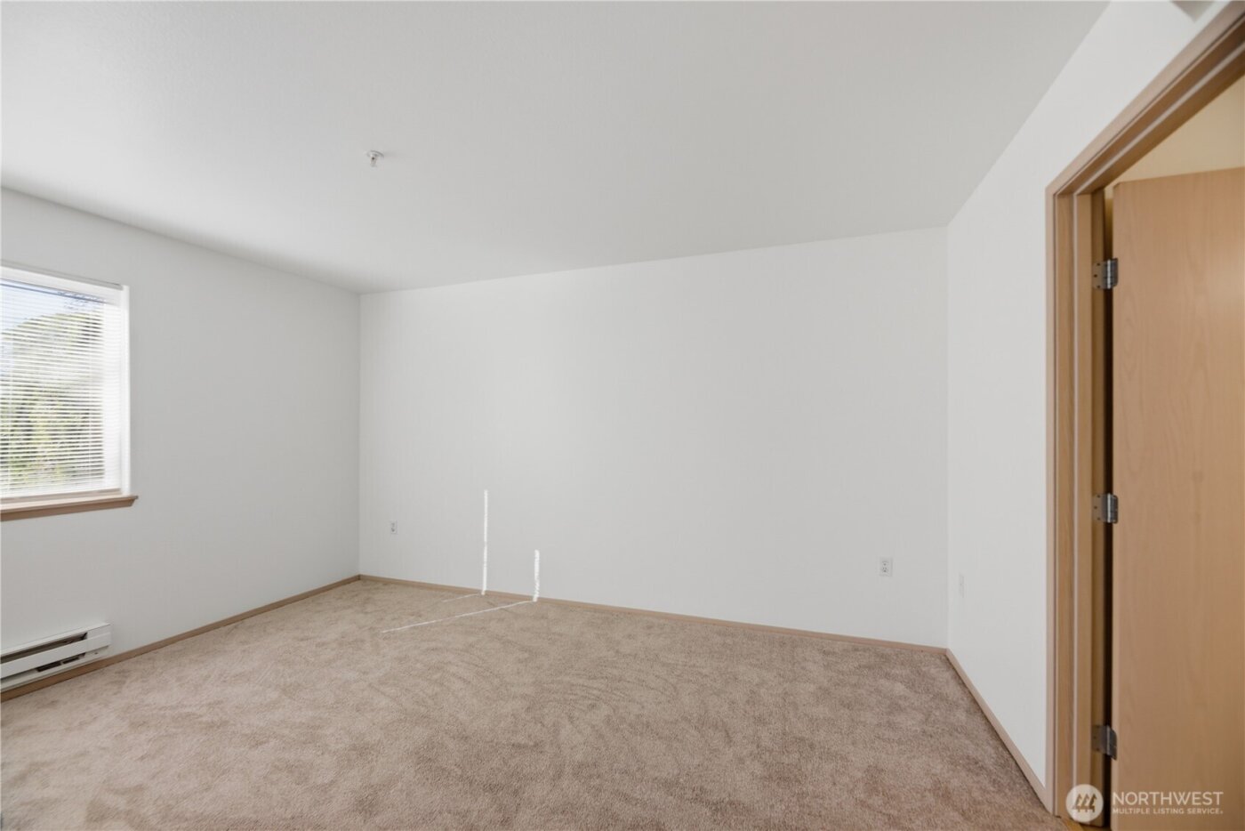 11130 SE 208th Street #H102, Kent, WA 98031