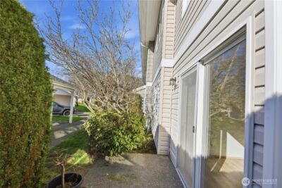 11130 SE 208th Street #H102, Kent, WA 98031 - Photo 31