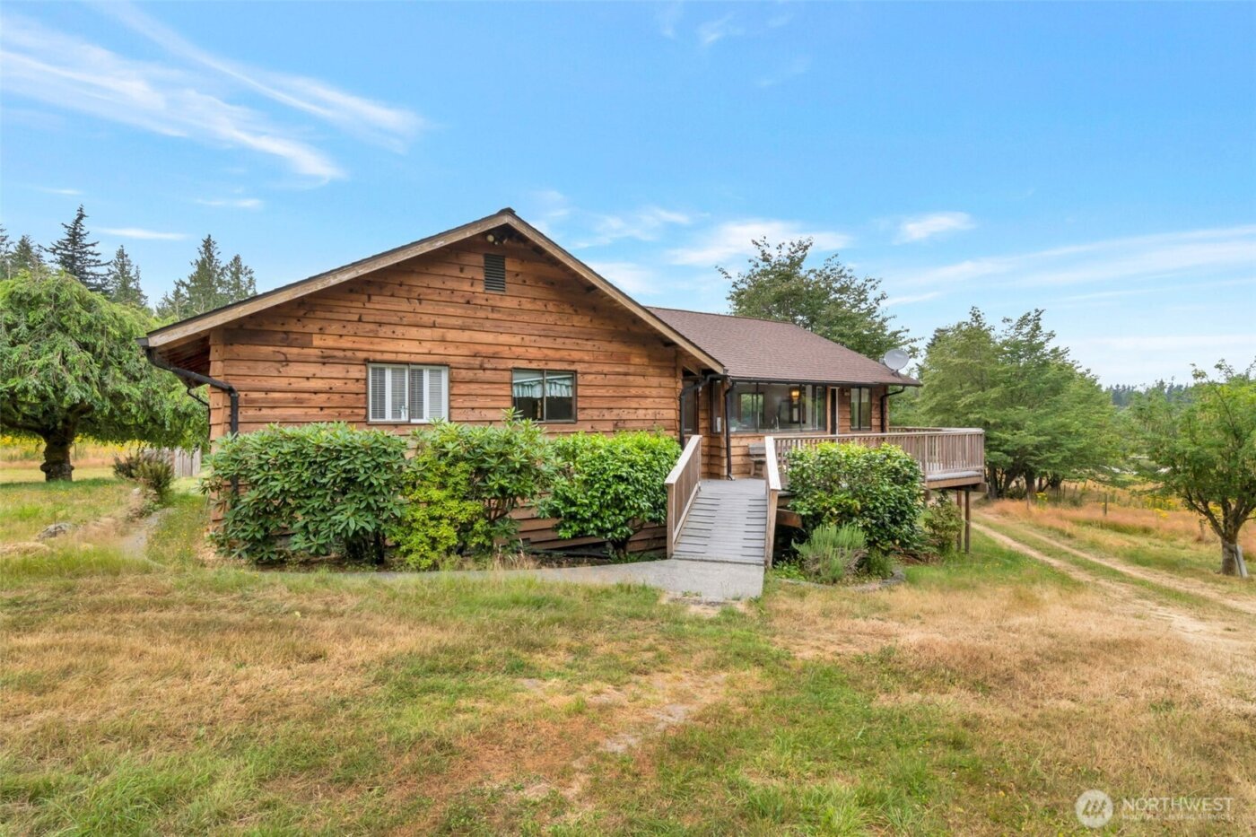 6255 Turkey Hill Road , Clinton, WA 98236