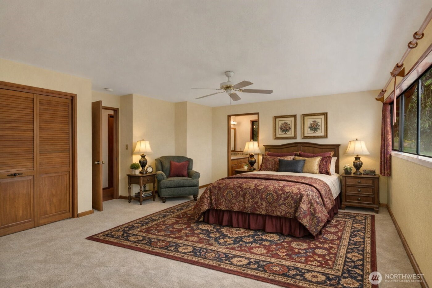 6255 Turkey Hill Road , Clinton, WA 98236