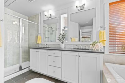4319 SE 186th Place , Bothell, WA 98012 - Photo 25