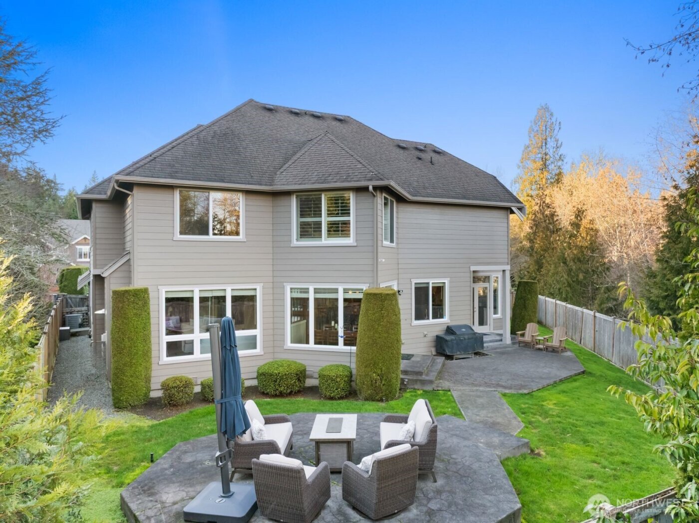 27520 SE 31st Place , Sammamish, WA 98075