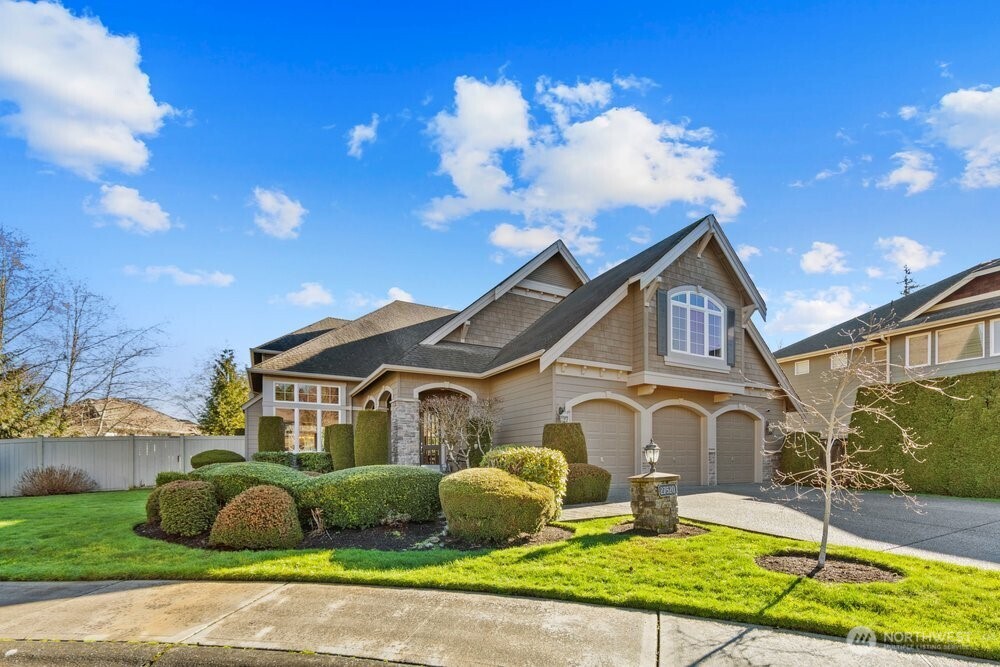 27520 SE 31st Place , Sammamish, WA 98075