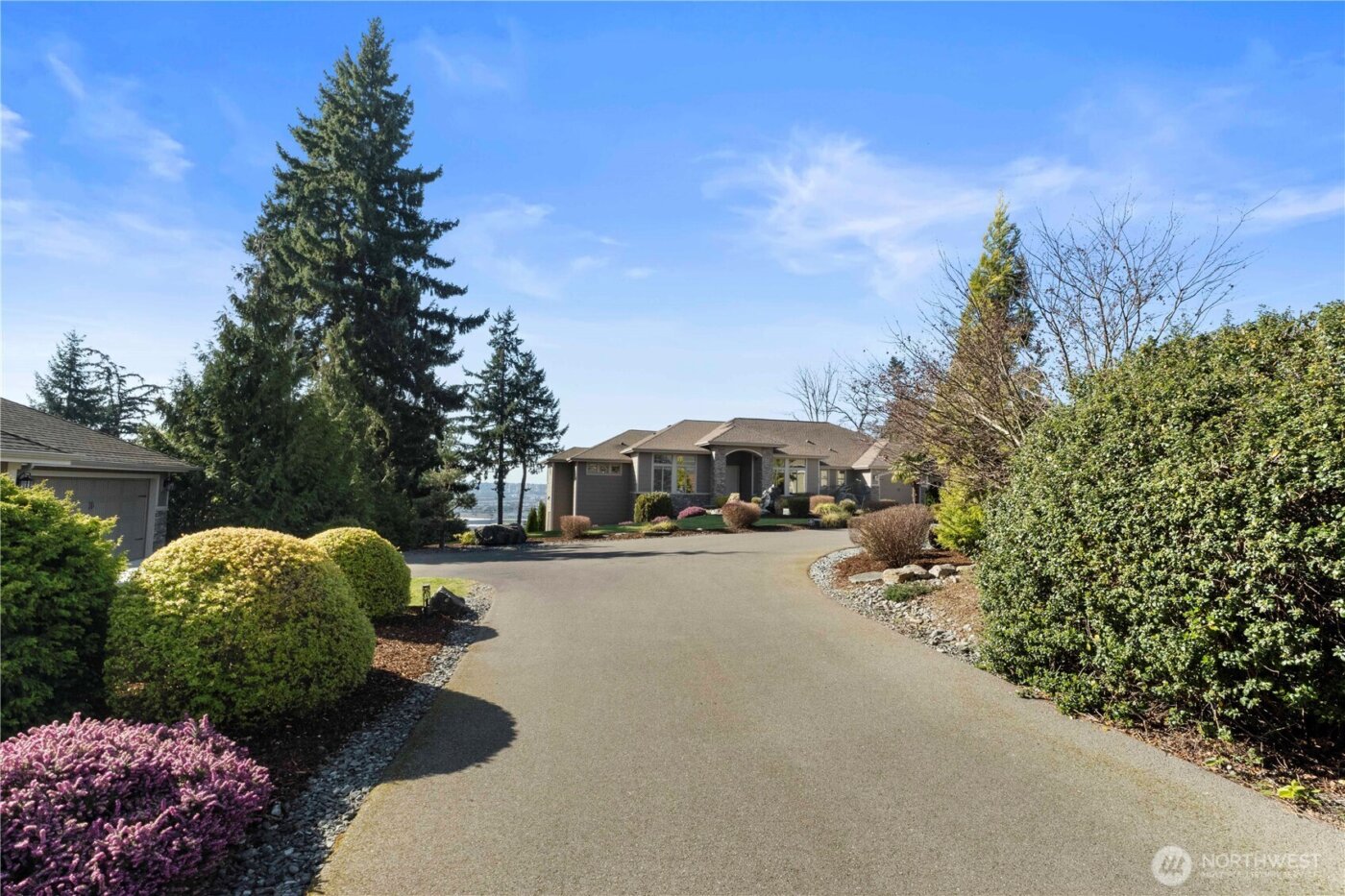 518 64th Avenue Ct East , Fife, WA 98424